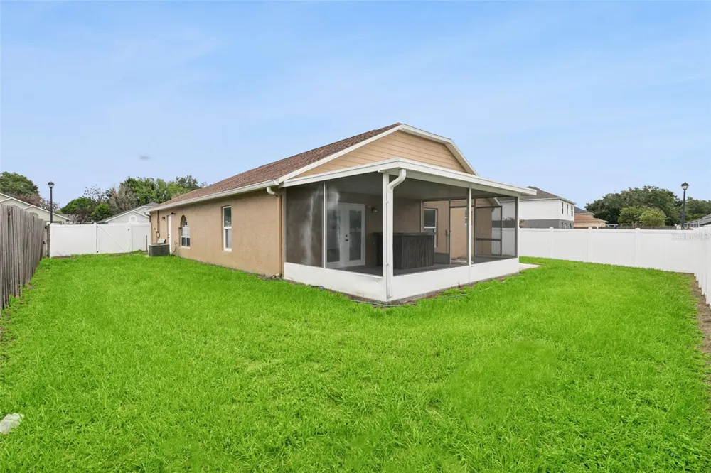 14426 LAKE PRICE DRIVE Orlando, FL 32826