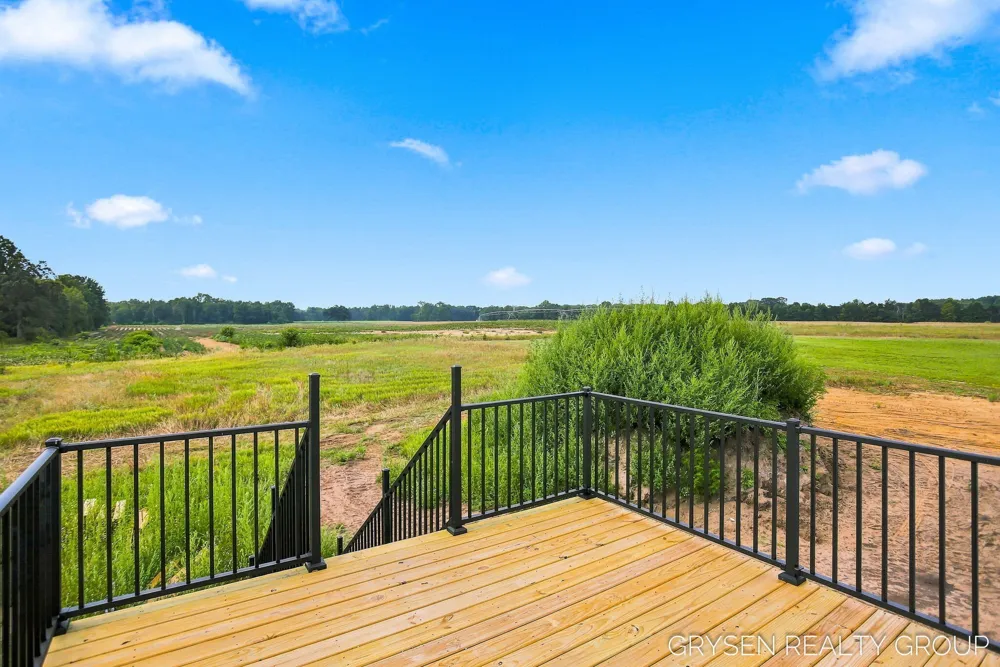 8814 Pierce Street Allendale Charter Township, MI 49401