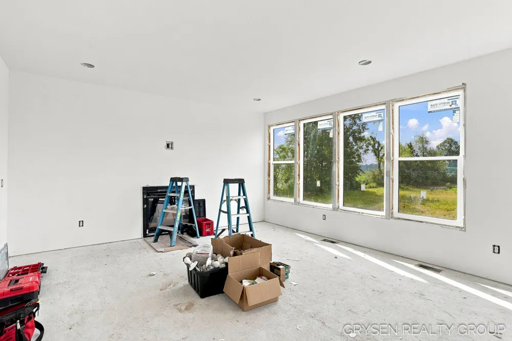 8814 Pierce Street Allendale Charter Township, MI 49401