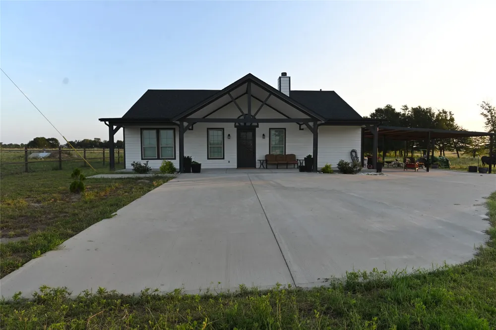 1651 Vz County Road 2306 Canton, TX 75103