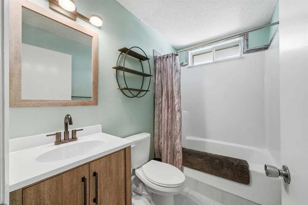 1501 NE 13th Terrace #H12 Jensen Beach, FL 34957