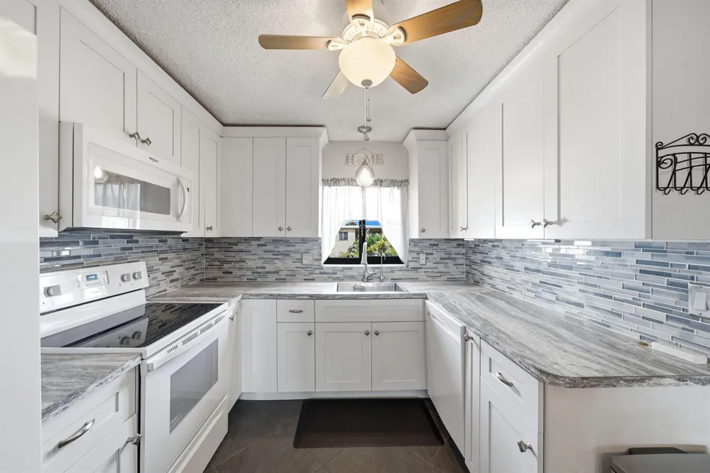 1501 NE 13th Terrace #H12 Jensen Beach, FL 34957