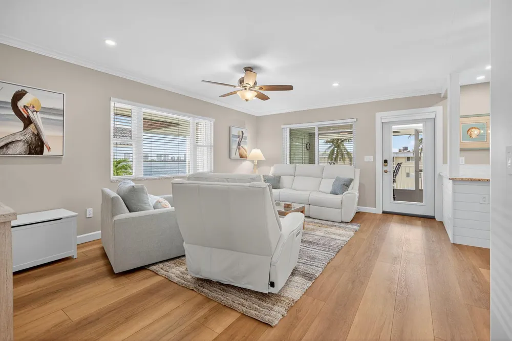 110 SHORE COURT #301 North Palm Beach, FL 33408