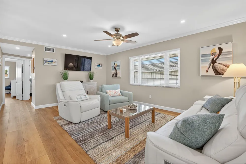 110 SHORE COURT #301 North Palm Beach, FL 33408