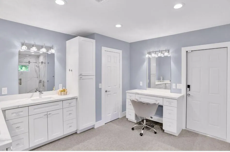 42 SW 12TH STREET Dania Beach, FL 33004