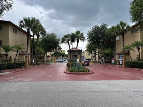 14930 SW 82nd Ter #16-205