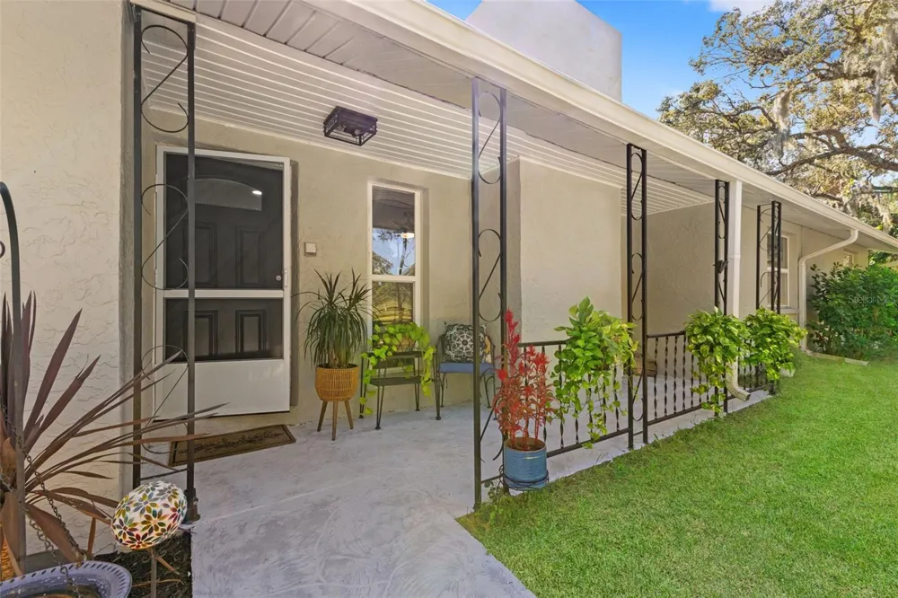 17504 THOMAS BOULEVARD Hudson, FL 34667