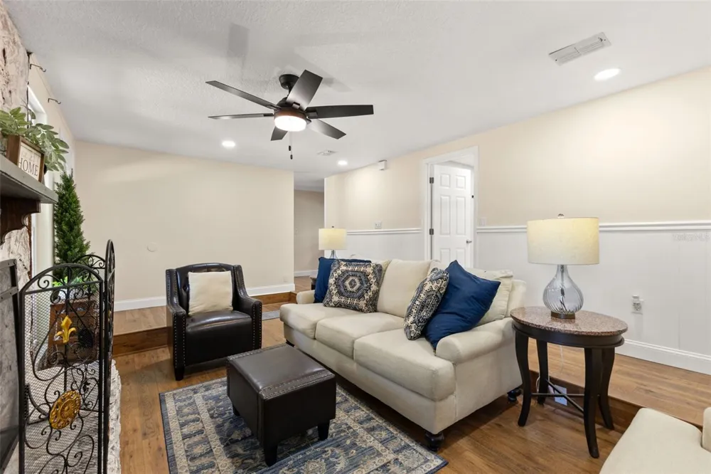 17504 THOMAS BOULEVARD Hudson, FL 34667