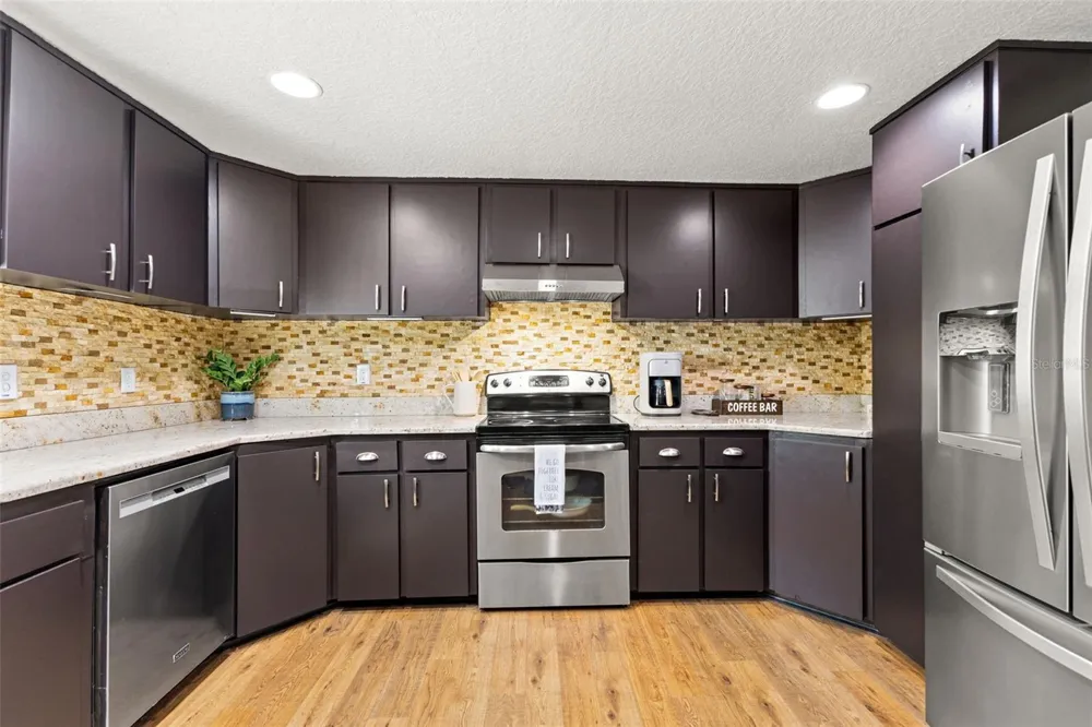 17504 THOMAS BOULEVARD Hudson, FL 34667