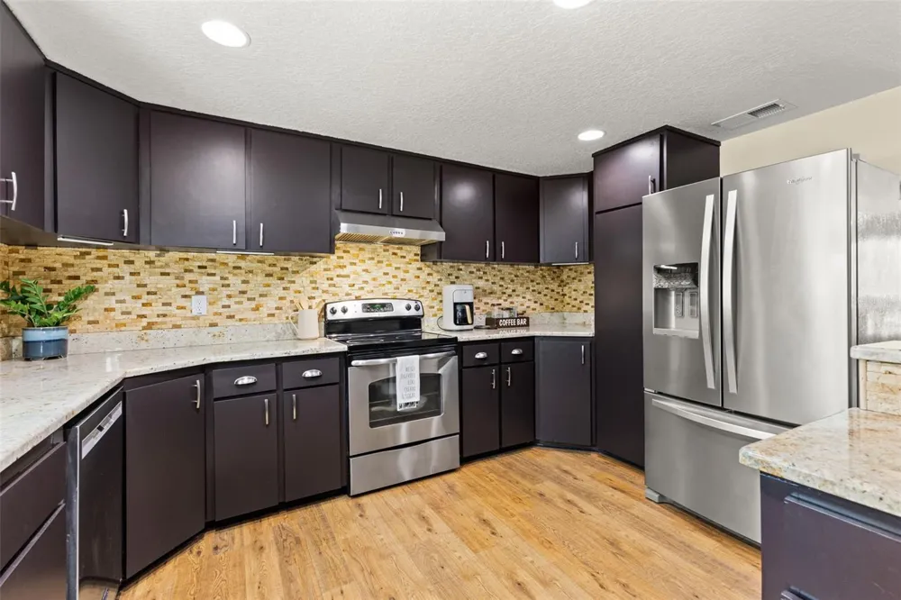17504 THOMAS BOULEVARD Hudson, FL 34667