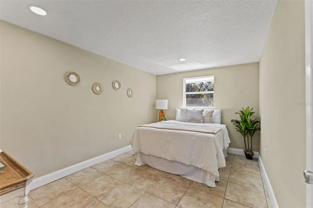 17504 THOMAS BOULEVARD Hudson, FL 34667