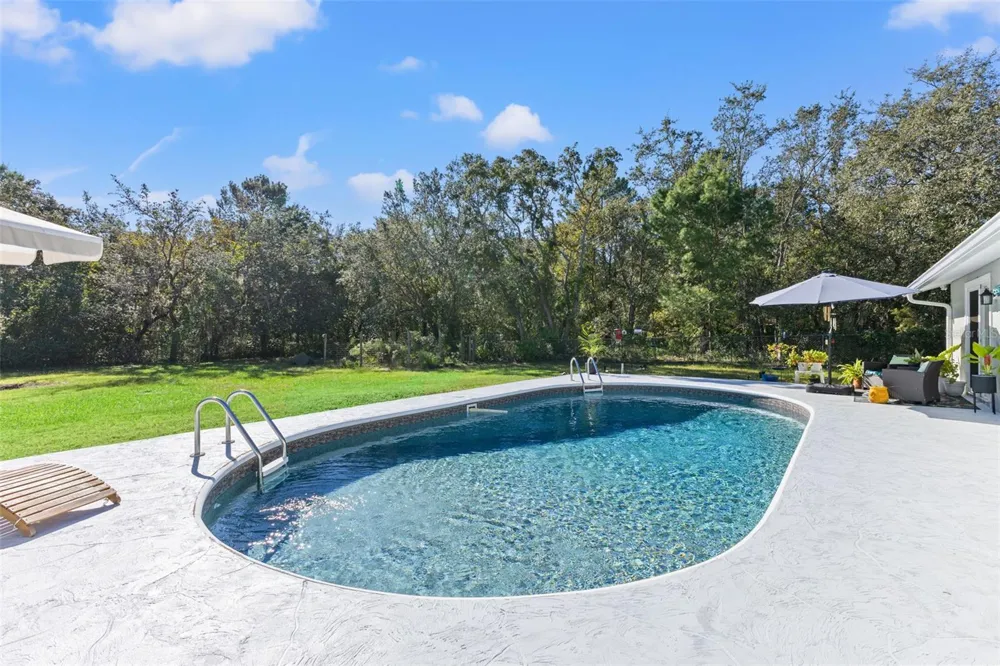 17504 THOMAS BOULEVARD Hudson, FL 34667