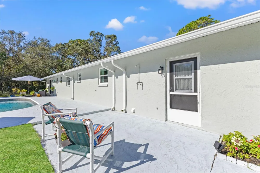 17504 THOMAS BOULEVARD Hudson, FL 34667