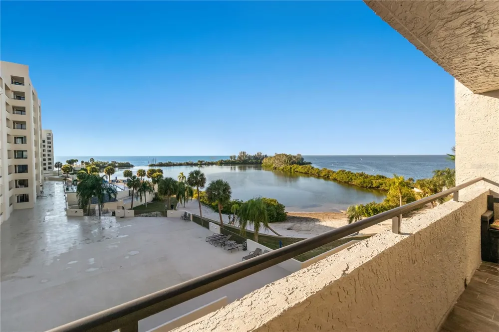 6035 SEA RANCH DRIVE #203 Hudson, FL 34667