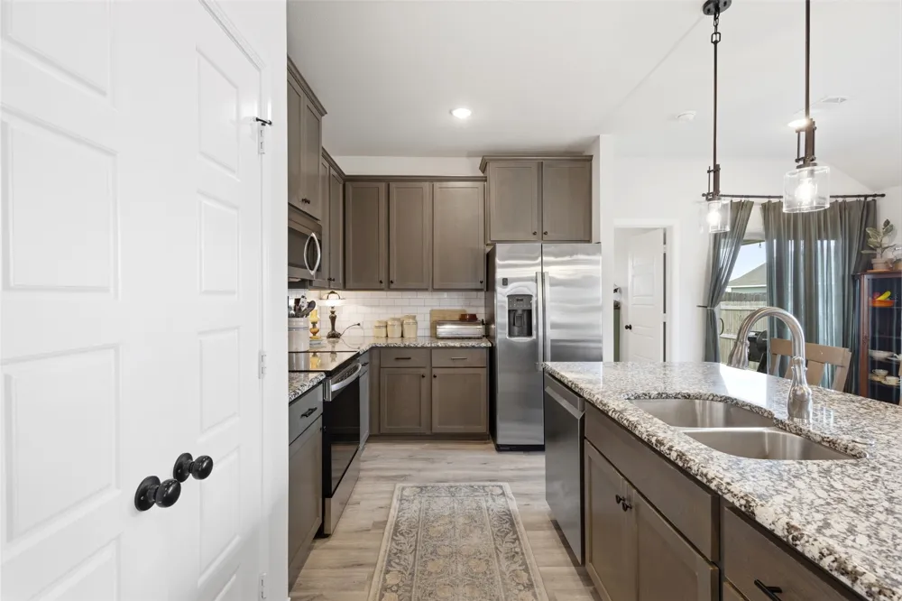 103 Olivia Street Hillsboro, TX 76645