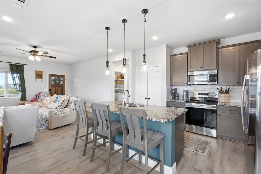 103 Olivia Street Hillsboro, TX 76645