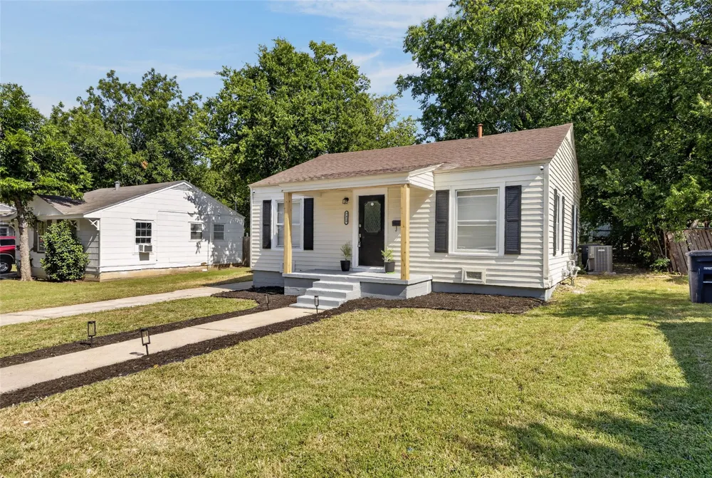 7428 Llano Avenue Fort Worth, TX 76116