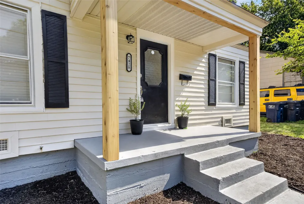 7428 Llano Avenue Fort Worth, TX 76116
