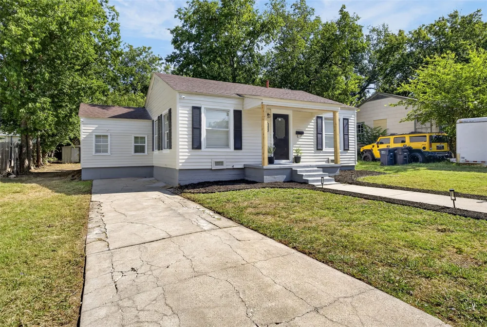 7428 Llano Avenue Fort Worth, TX 76116