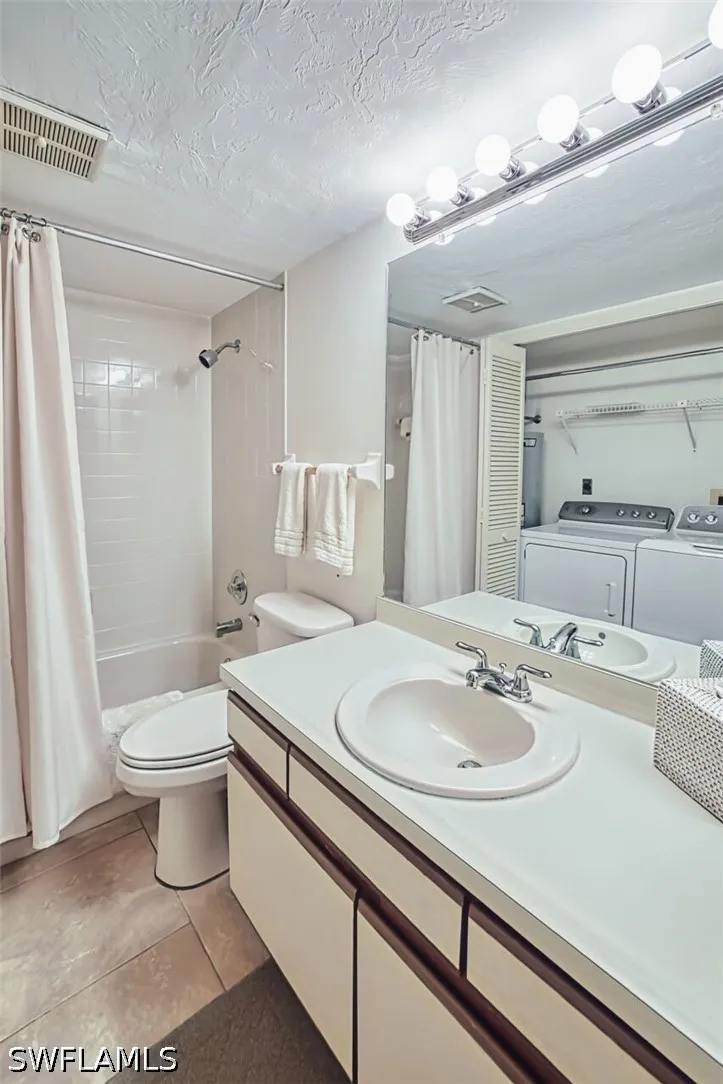 Cross Creek Boulevard #103 Fort Myers, FL 33912