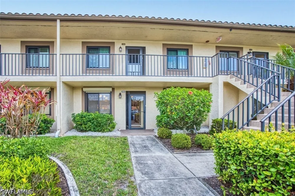 Cross Creek Boulevard #103 Fort Myers, FL 33912