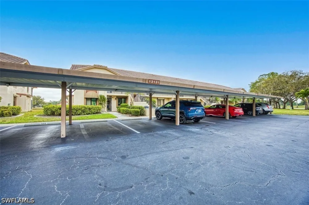 Cross Creek Boulevard #103 Fort Myers, FL 33912