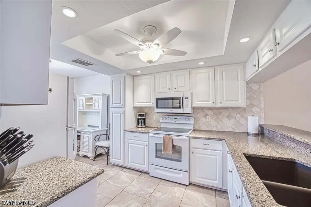 Cross Creek Boulevard #103 Fort Myers, FL 33912