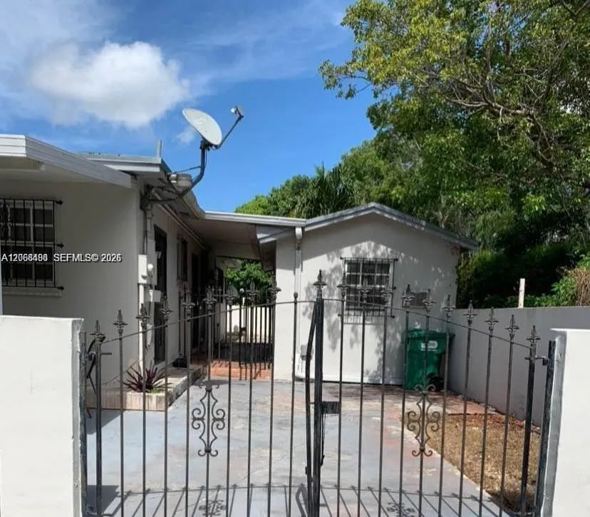 15530 SW 308th St #D Homestead, FL 33033