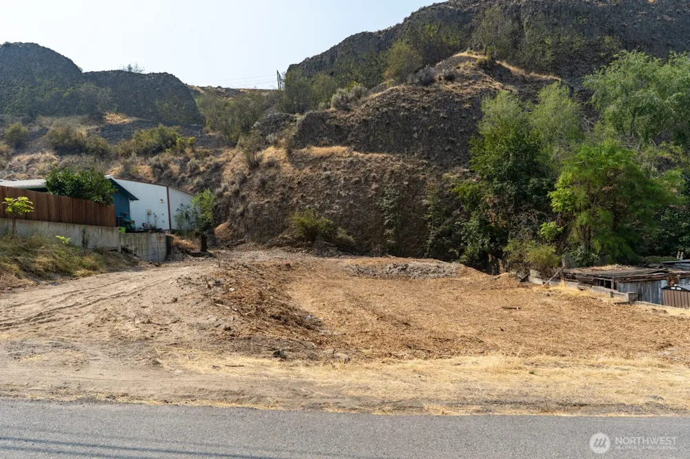 455 459 Partello Park Grand Coulee, WA 99133