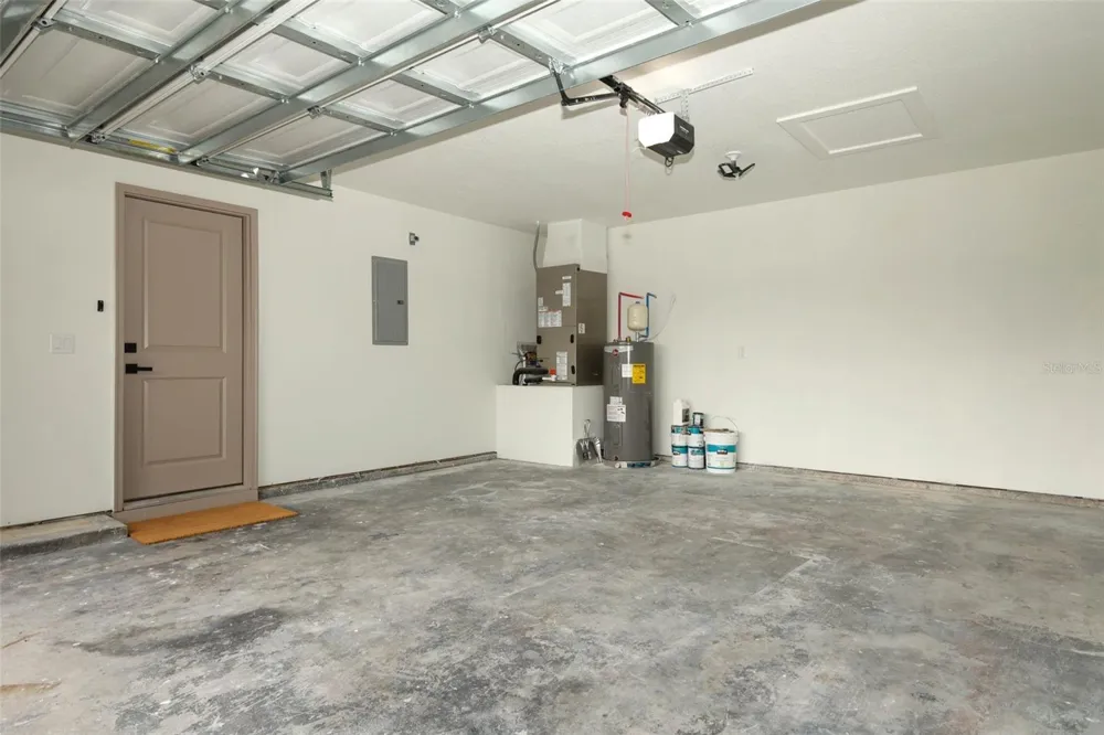 940 S DEAN CIRCLE Deltona, FL 32738