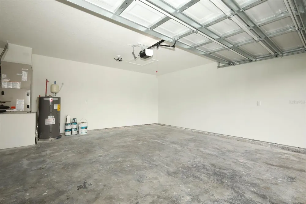 940 S DEAN CIRCLE Deltona, FL 32738