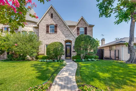 6405 Del Norte Lane