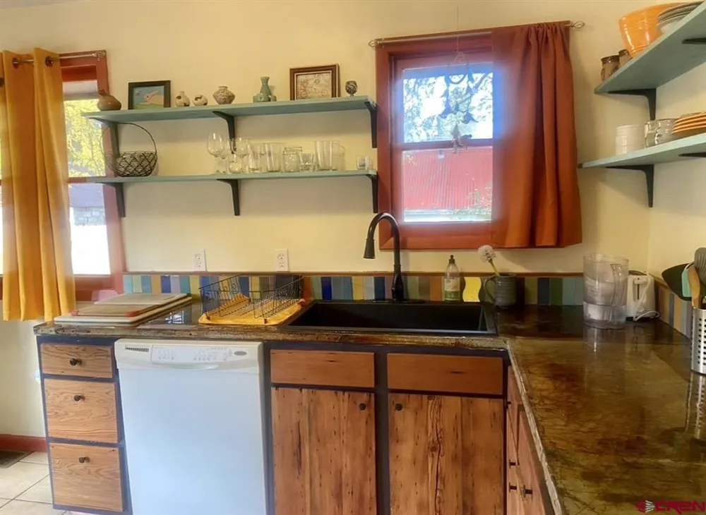 1113 2nd Street Paonia, CO 81428
