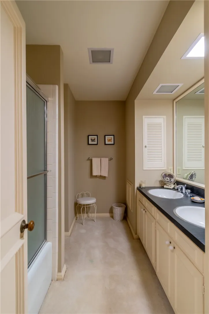 4 Caleta Circle Alice, TX 78332