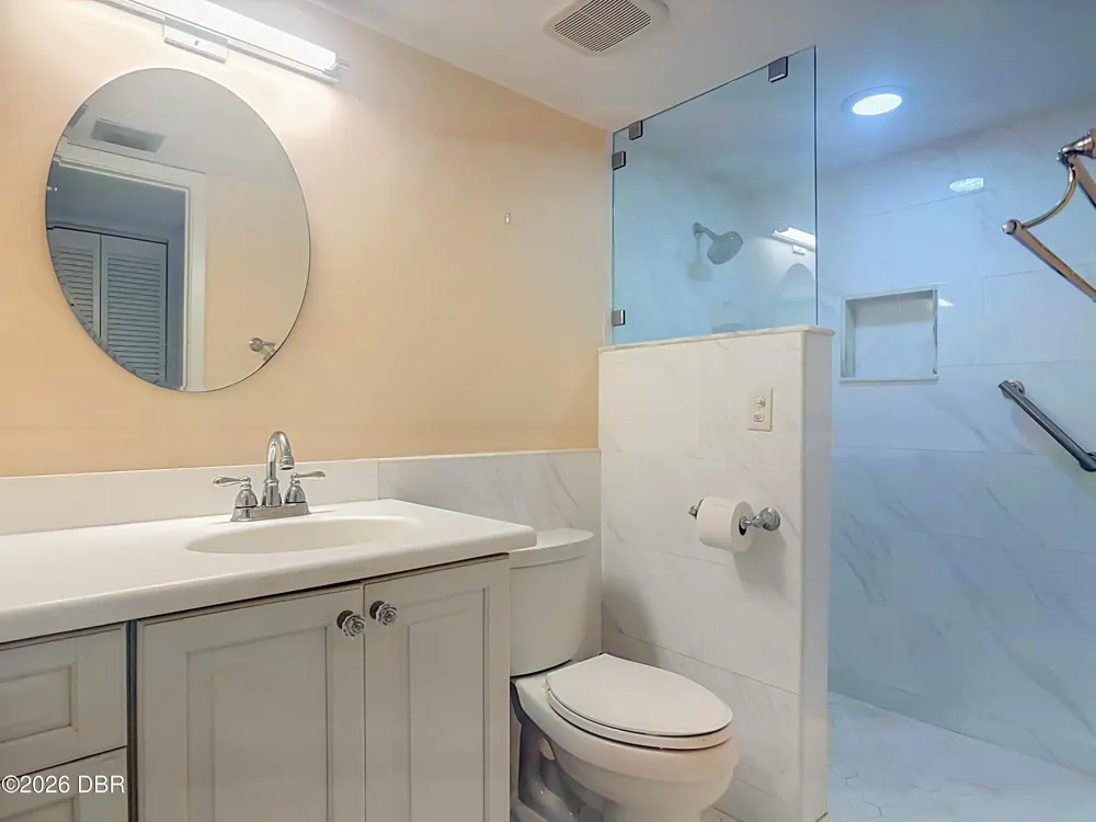 1051 Ocean Shore Boulevard #304 Ormond Beach, FL 32176