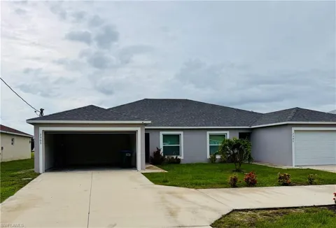 3301 SW 15th Place