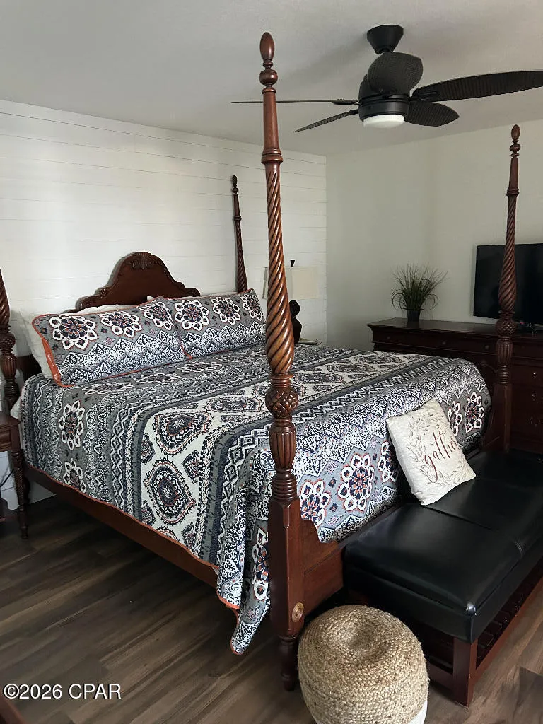 6201 Thomas Drive #809 Panama City, FL 32408