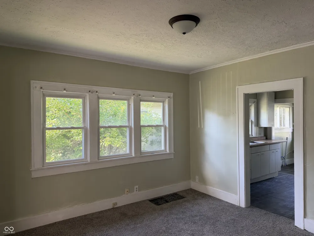 1124 Victory Court Anderson, IN 46016