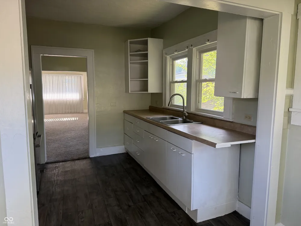 1124 Victory Court Anderson, IN 46016