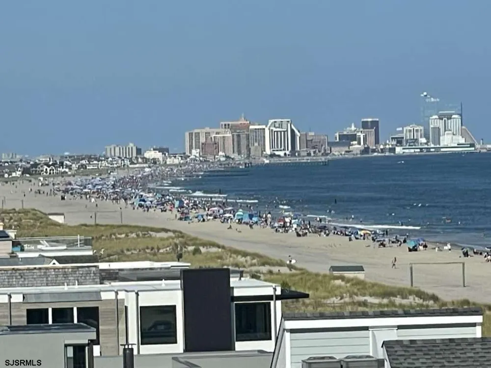 111 S 16TH Ave Longport, NJ 08403