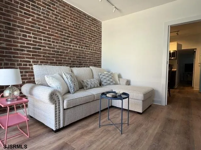 3 S Montpelier Ave Atlantic City, NJ 08401