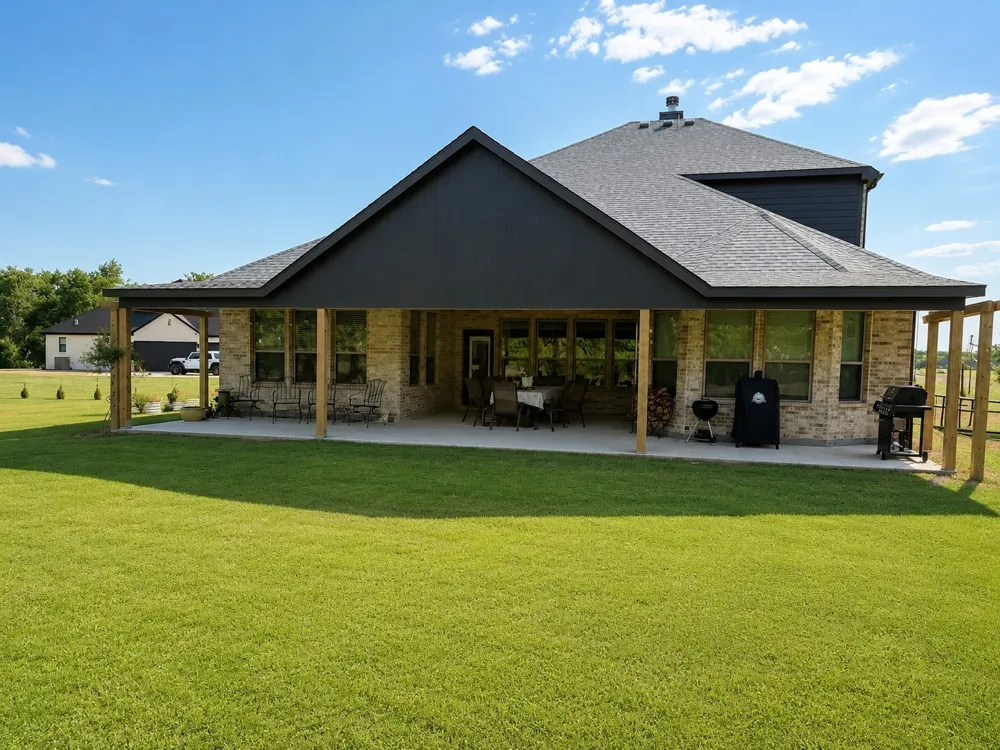 1701 Flint Circle Van Alstyne, TX 75495