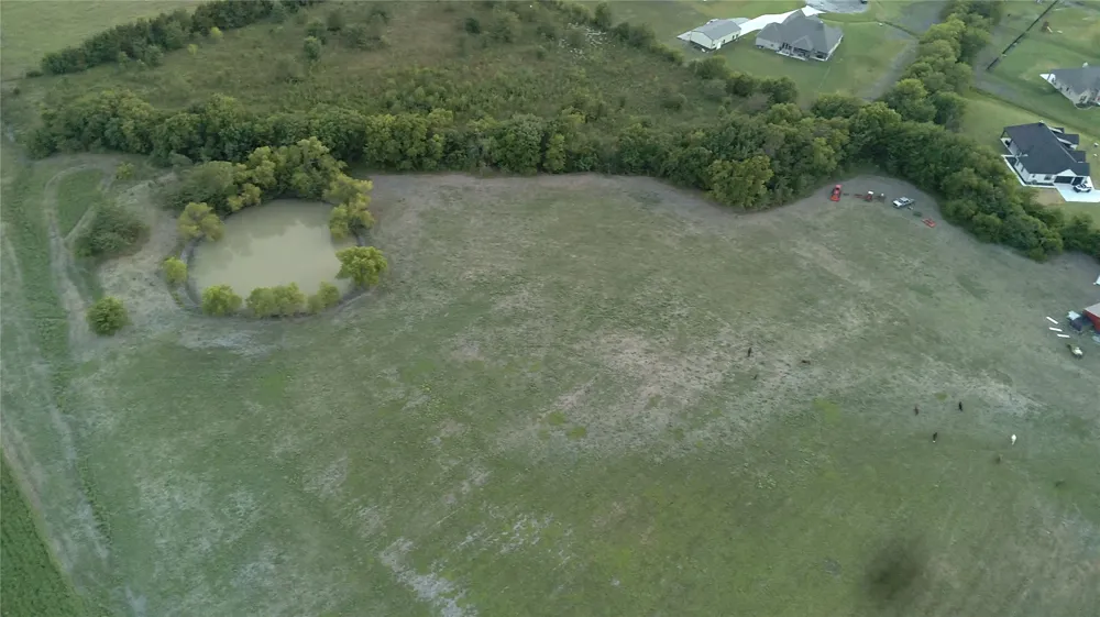 1701 Flint Circle Van Alstyne, TX 75495