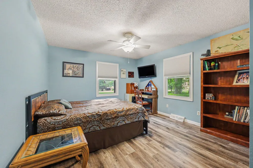 215 Wickenham Drive Spring Arbor, MI 49283