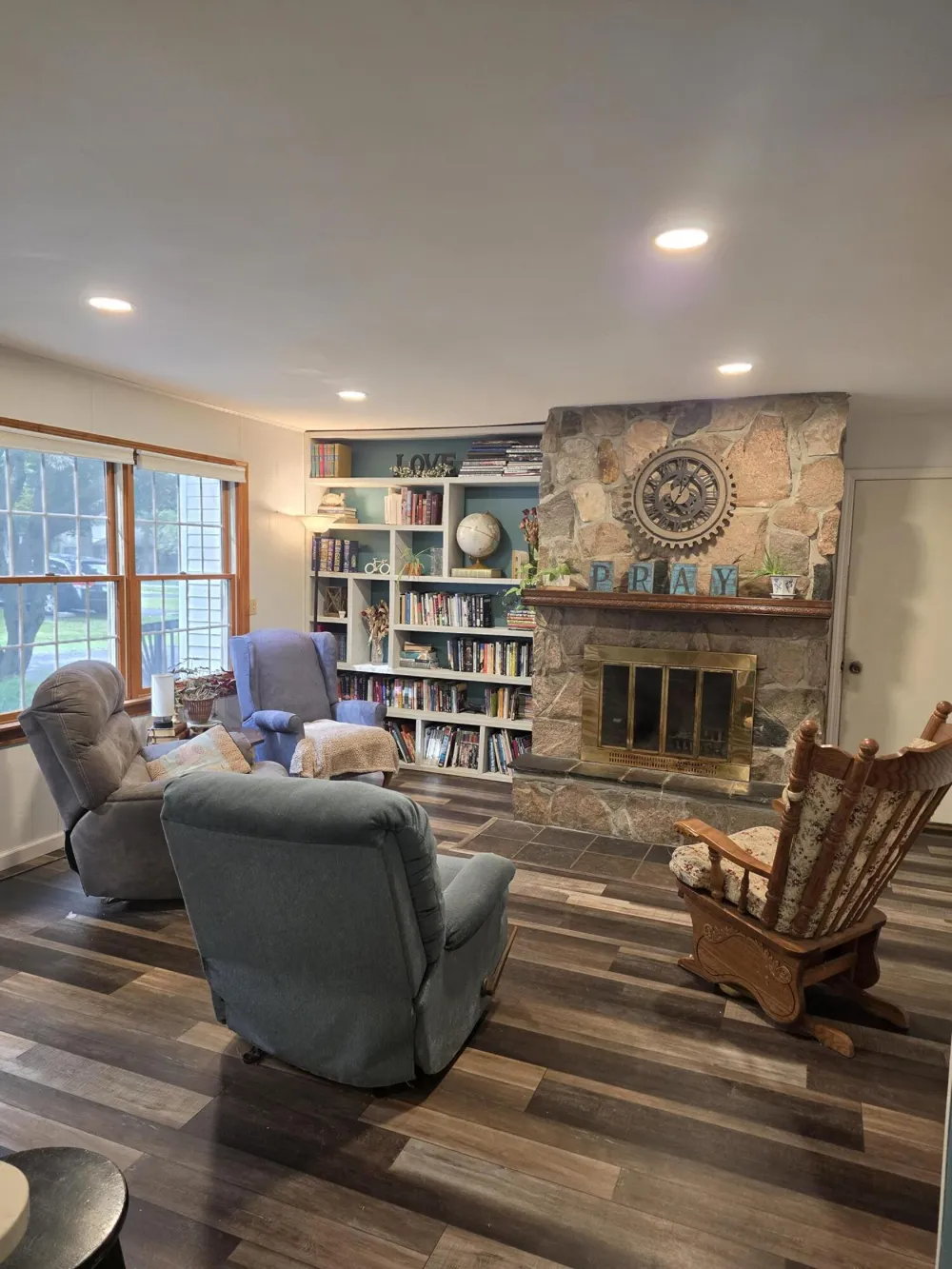 215 Wickenham Drive Spring Arbor, MI 49283