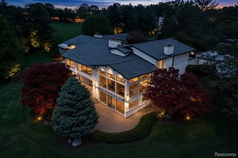 1762 Saint Johns Court