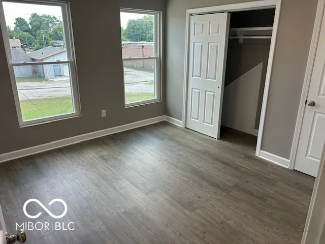 29 W High Street Mooresville, IN 46158