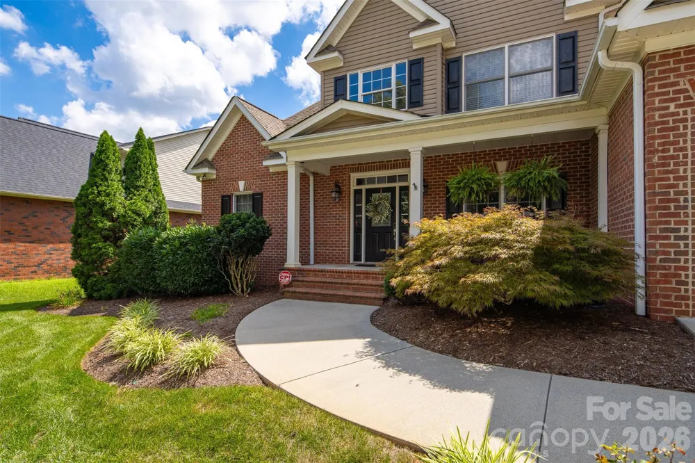 1746 30th Avenue Drive NE Hickory, NC 28601