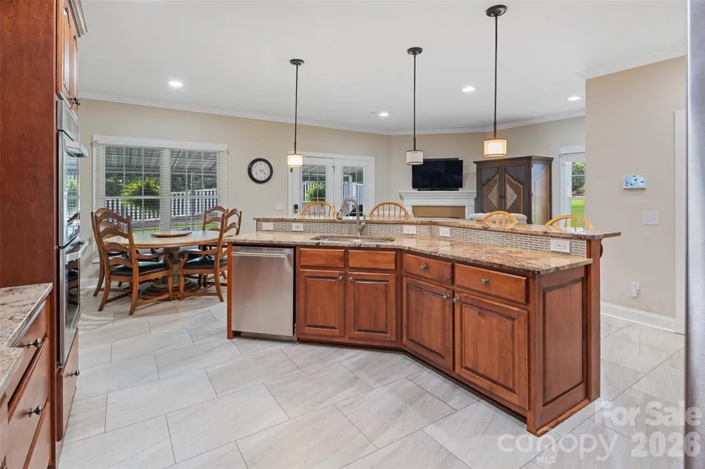 1746 30th Avenue Drive NE Hickory, NC 28601