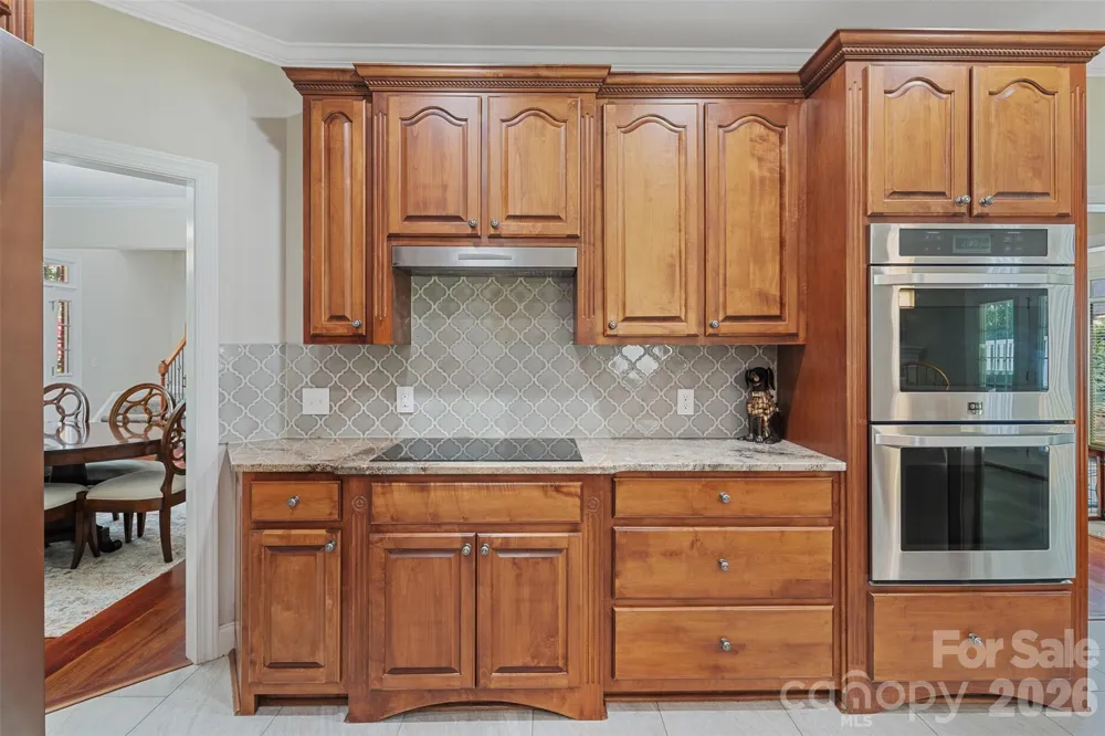 1746 30th Avenue Drive NE Hickory, NC 28601